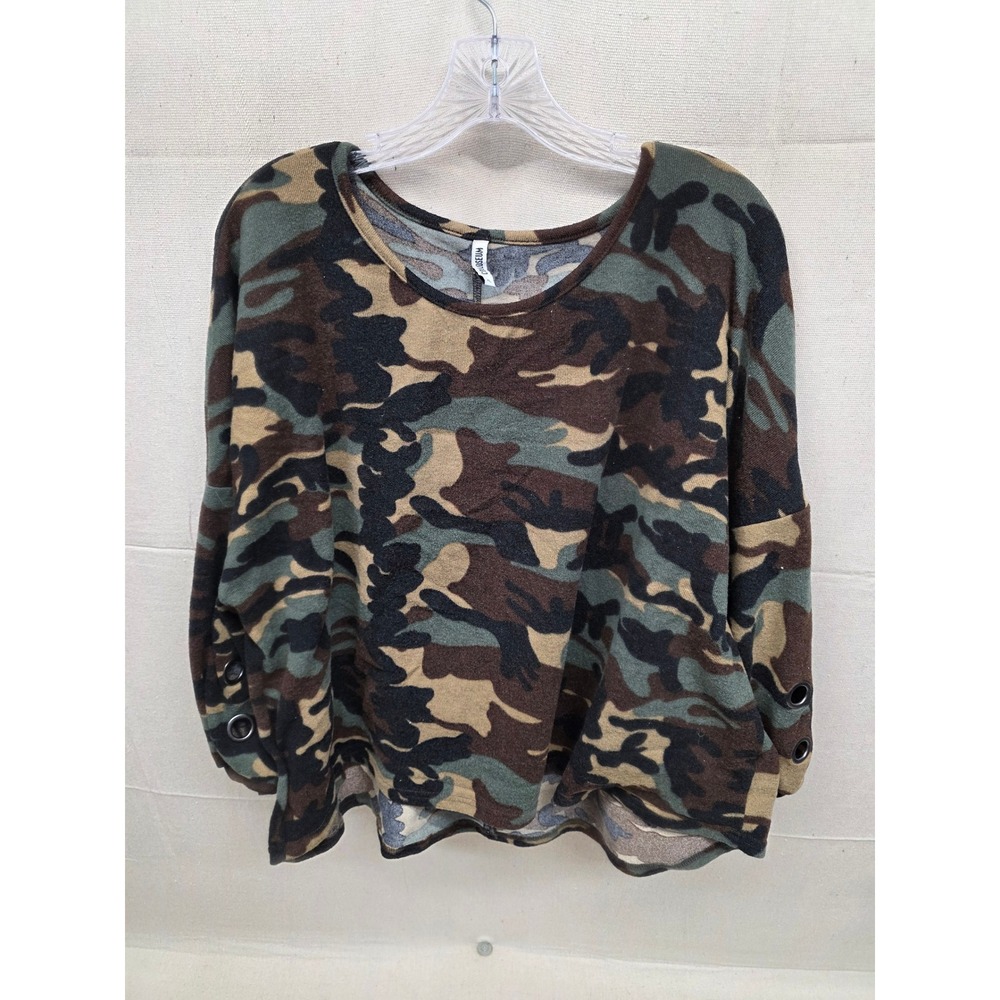 Colosseum Womens Camo Print Long Sleeve Top XL Green Brown Grommet Detail Knit‎